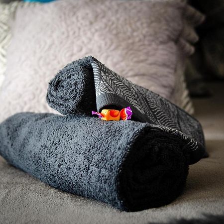 Gyogyvoelgy Apartman エゲルサローク エクステリア 写真